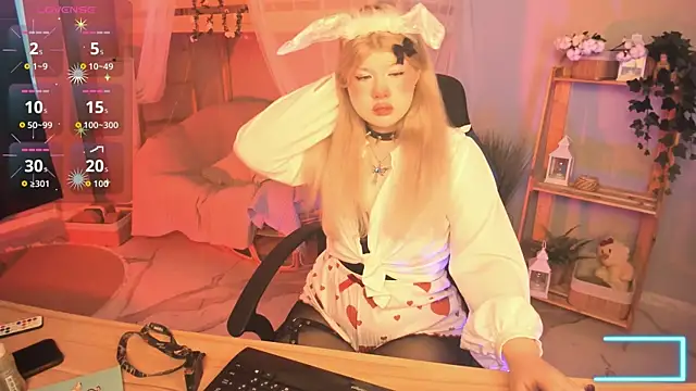 LilithNelson online show from September 2025 09:44:01 AM