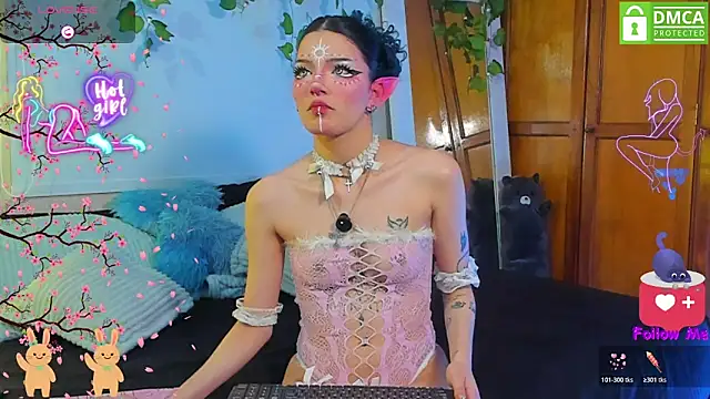 Bluedarkelf888 online show from April 2026 11:49:02 PM