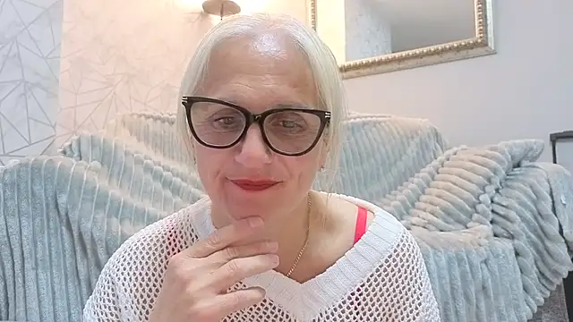 Velvet-Secrets online show from April 2026 09:16:01 PM