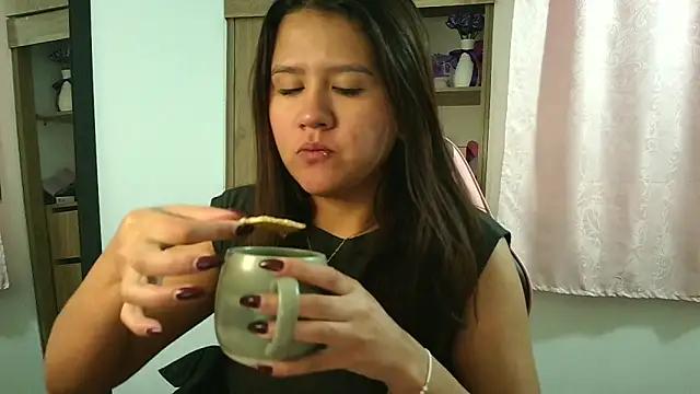 Oliviawatson1 online show from January 2026 12:29:02 PM