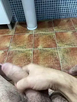 Snapshot of Pollon1994 chatting on November 2025 10:45:02 PM Pollon1994 online show from November 2025 10:45:02 PM