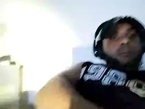 Snapshot of SmokedAlloy2 chatting on September 2025 12:10:02 AM SmokedAlloy2 online show from September 2025 12:10:02 AM