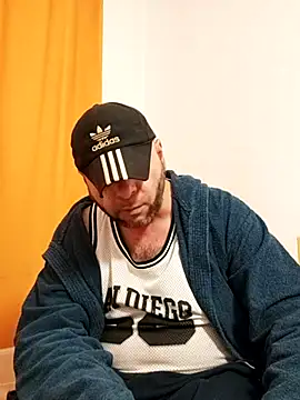 Snapshot of SmokedAlloy2 chatting on February 2026 02:29:02 AM SmokedAlloy2 online show from February 2026 02:29:02 AM