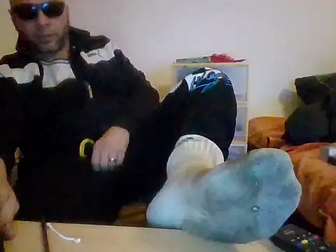 Snapshot of SmokedAlloy2 chatting on February 2026 04:30:01 PM SmokedAlloy2 online show from February 2026 04:30:01 PM