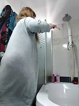 Snapshot of Alisasex@xh chatting on December 2025 08:11:01 AM Alisasexxh online show from December 2025 08:11:01 AM