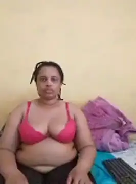 Snapshot of Prettyboobiesx chatting on November 2025 05:40:01 AM Prettyboobiesx online show from November 2025 05:40:01 AM