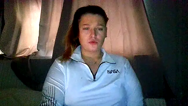 RUBY-ROSE-SWINGS online show from October 2025 11:09:01 AM