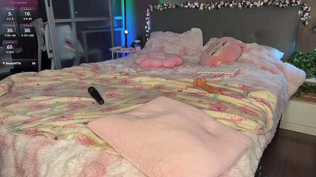 Lizzy meoww online show from October 2025 07:18:01 AM