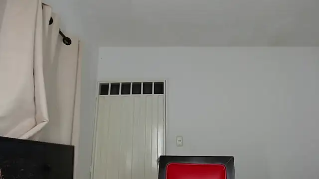 Alex mojica online show from October 2025 06:12:01 AM