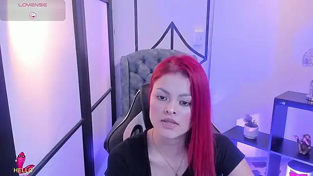 NahomiRichards  online show from January 2026 07:00:01 AM