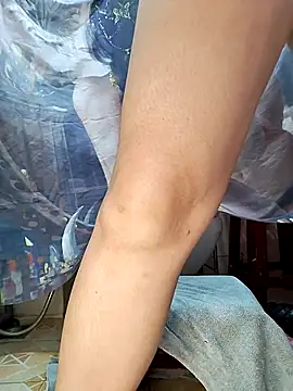 linhlinh xx87 online show from November 2025 06:01:01 AM