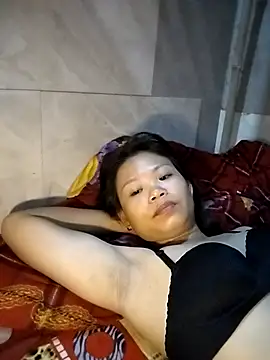 LinhNa999 online show from October 2025 06:23:01 AM