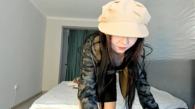 Snapshot of kawai_mai chatting on November 2025 04:18:01 PM kawai mai online show from November 2025 04:18:01 PM