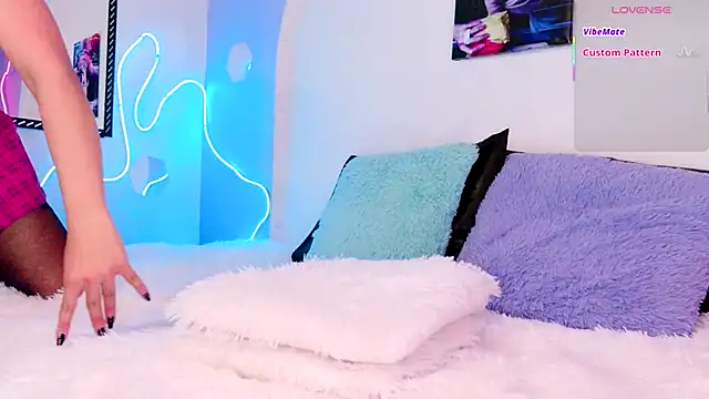 Dannyhot  online show from October 2025 07:55:01 PM