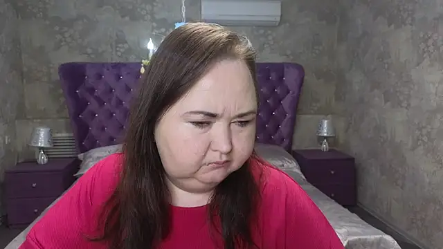 Eloisa Eliot online show from November 2025 03:33:01 PM