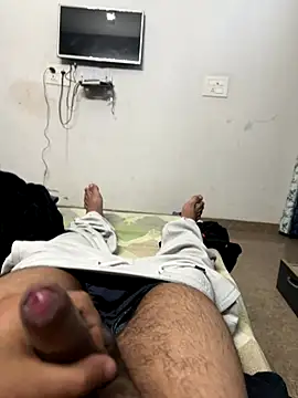 Snapshot of Hotguyforfun chatting on December 2025 11:25:02 AM Hotguyforfun online show from December 2025 11:25:02 AM