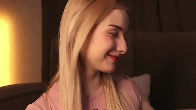 Nana Wilson online show from March 2026 05:09:02 AM