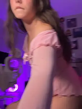 lilbbyily online show from April 2026 03:15:02 AM