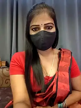 Misss-julli online show from November 2025 05:42:02 AM