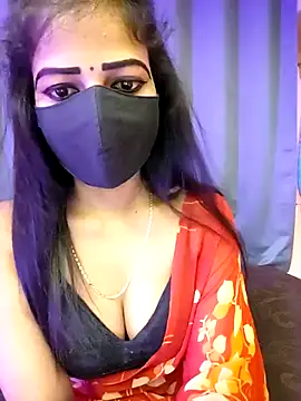 Snapshot of Misss-julli chatting on April 2026 01:36:01 AM Misss-julli online show from April 2026 01:36:01 AM
