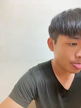 Foxfoxfox4 online show from November 2025 03:35:01 PM