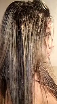 Snapshot of Loirasasafada chatting on May 2026 09:00:01 PM Loirasasafada online show from May 2026 09:00:01 PM