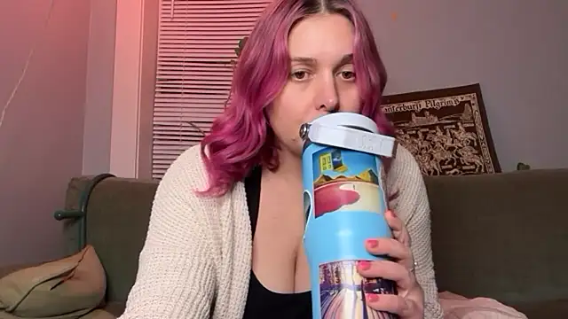 Snapshot of KandyHart chatting on November 2025 01:15:01 AM KandyHart online show from November 2025 01:15:01 AM