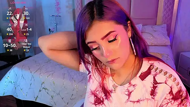 Snapshot of AlanaOdison chatting on November 2025 08:33:02 PM AlanaOdison online show from November 2025 08:33:02 PM