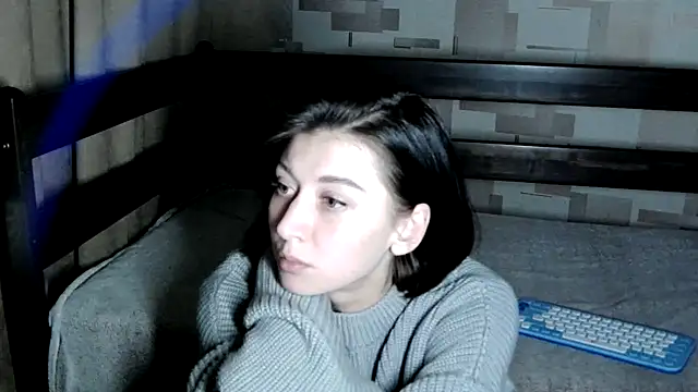 Snapshot of AiryR chatting on September 2025 01:54:01 AM AiryR online show from September 2025 01:54:01 AM