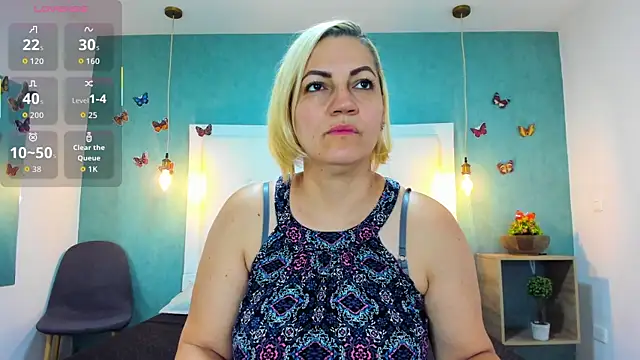 Snapshot of Heidy_milf chatting on October 2025 08:40:02 PM Heidy milf online show from October 2025 08:40:02 PM