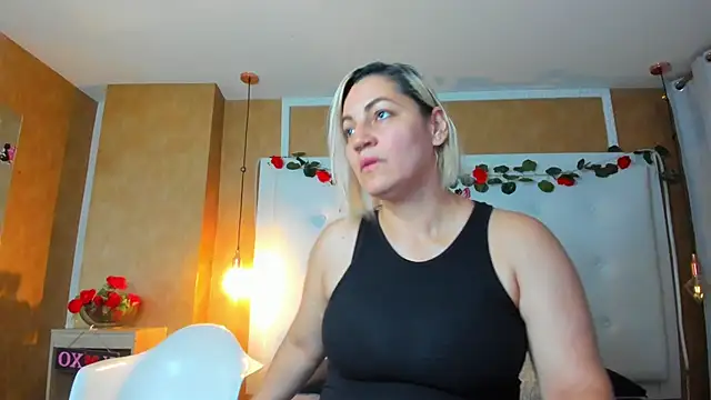 Heidy milf online show from March 2026 07:53:01 PM