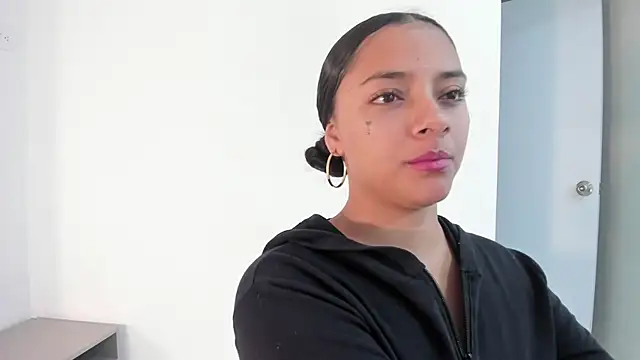 Angellit Afrodita  online show from December 2025 11:05:01 AM