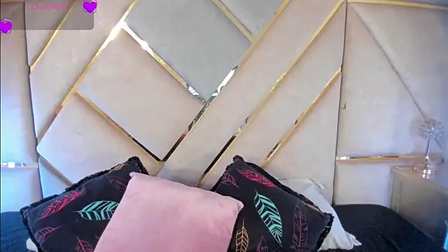 Angellit Afrodita  online show from April 2026 09:24:01 AM