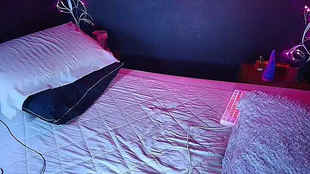 noahxtar online show from November 2025 10:20:01 AM