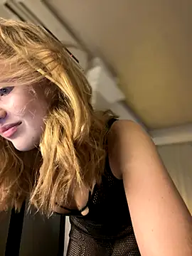 Emaline Fane online show from October 2025 05:37:01 PM