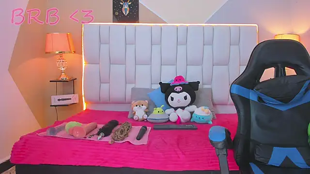 Snapshot of MilkWhore1 chatting on September 2025 12:16:01 PM MilkWhore1 online show from September 2025 12:16:01 PM