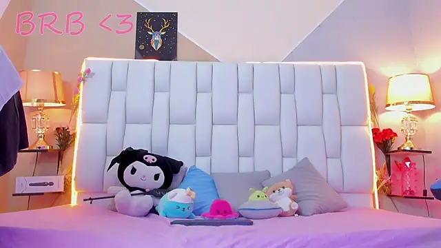 Snapshot of MilkWhore1 chatting on September 2025 12:21:01 PM MilkWhore1 online show from September 2025 12:21:01 PM