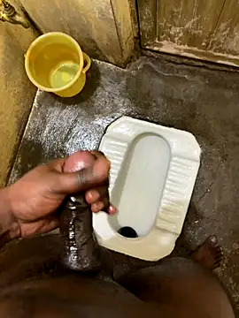 Snapshot of mrsaihotguy chatting on December 2025 03:22:02 AM mrsaihotguy online show from December 2025 03:22:02 AM