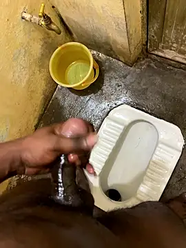 Snapshot of mrsaihotguy chatting on January 2026 01:54:02 AM mrsaihotguy online show from January 2026 01:54:02 AM