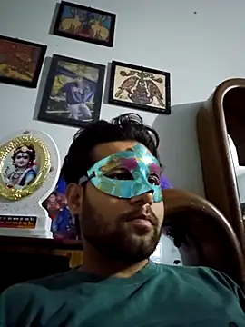 Snapshot of king_aaru2004 chatting on November 2025 01:51:01 PM king aaru2004 online show from November 2025 01:51:01 PM