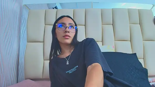 Snapshot of sweet_amye chatting on September 2025 07:06:02 PM sweet amye online show from September 2025 07:06:02 PM