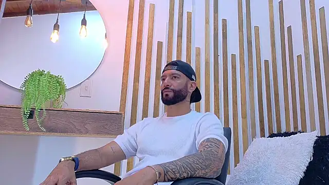 yorbymaxx online show from March 2026 03:06:01 PM