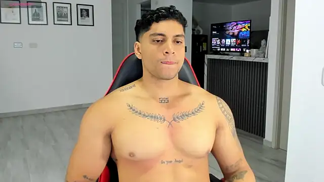 Snapshot of Nicolasmontoya16 chatting on November 2025 11:37:02 PM Nicolasmontoya16 online show from November 2025 11:37:02 PM