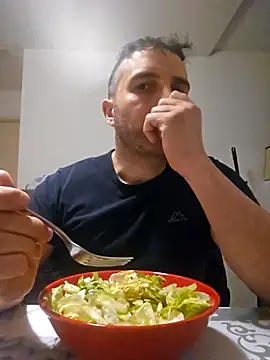 spaccaa online show from April 2026 08:53:02 PM