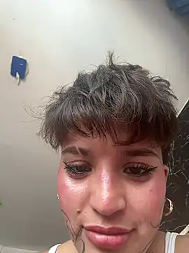 DayanaDG online show from April 2026 04:01:01 PM