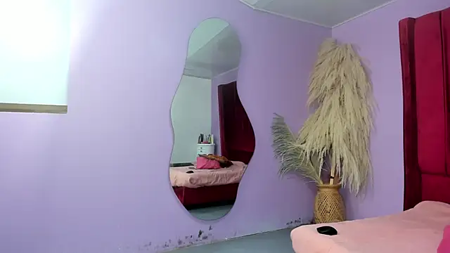 sienna glow online show from October 2025 11:40:01 AM