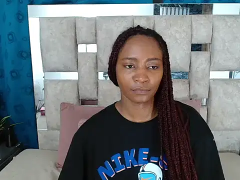 AmbarSmit online show from November 2025 07:35:01 PM