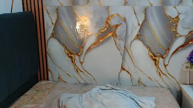 AmbarSmit online show from April 2026 11:16:01 PM