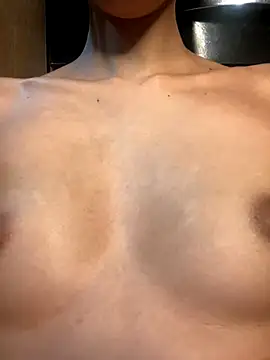 Snapshot of sunset24 chatting on September 2025 06:57:02 AM sunset24 online show from September 2025 06:57:02 AM