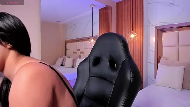 julieta rosee online show from February 2026 10:08:02 PM